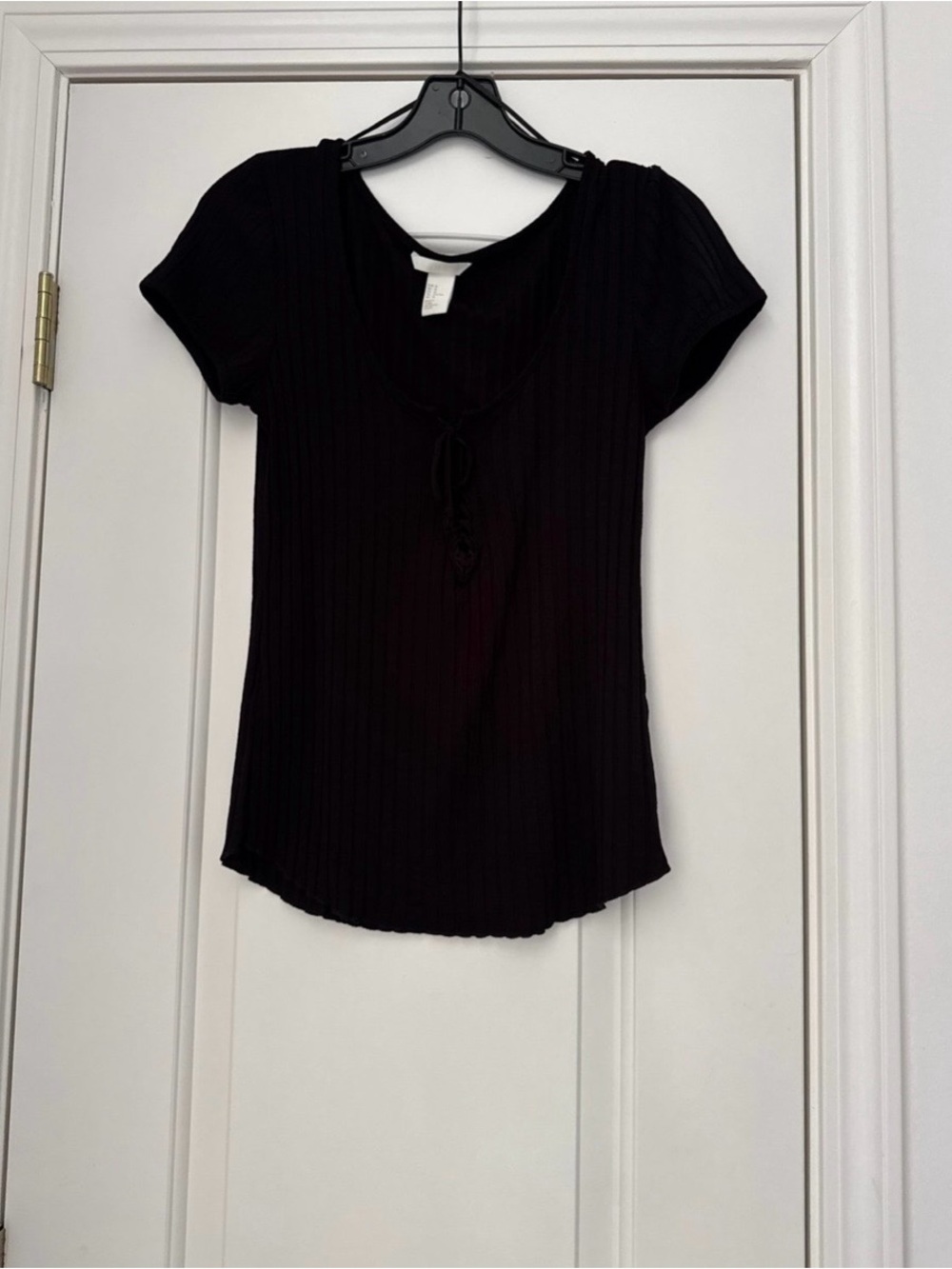 H&M Black Ribbed Short-Sleeve Tie-Front Tee